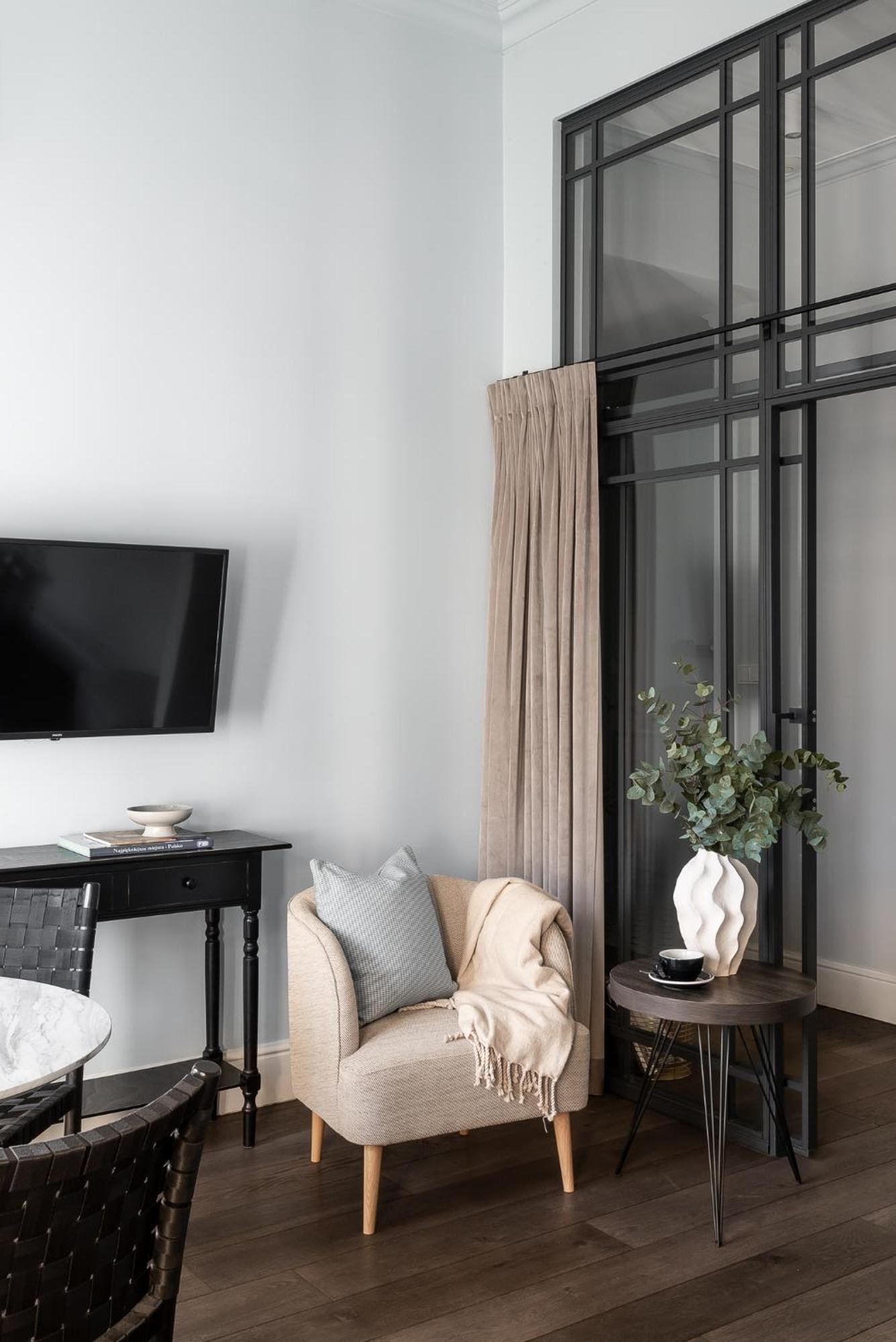 Two-Bedroom Deluxe Apartment Balcony